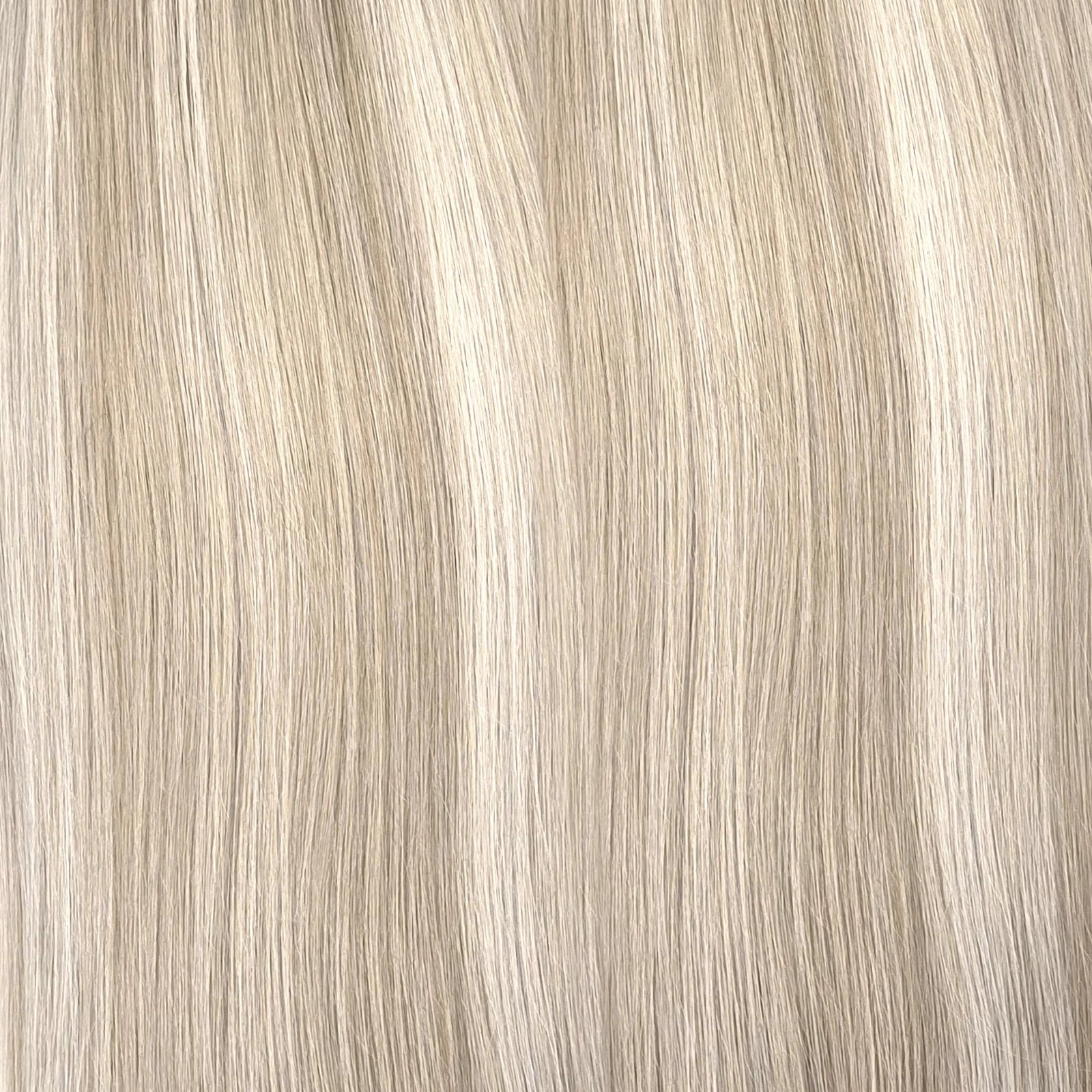 Ash blonde highlights - licht blonde assige set clip in hair extensions voor een prachtige haar verlenging voor thuis. Gemaak van double drawn remy human hair, echt haar dus naar wens te krullen en stylen.