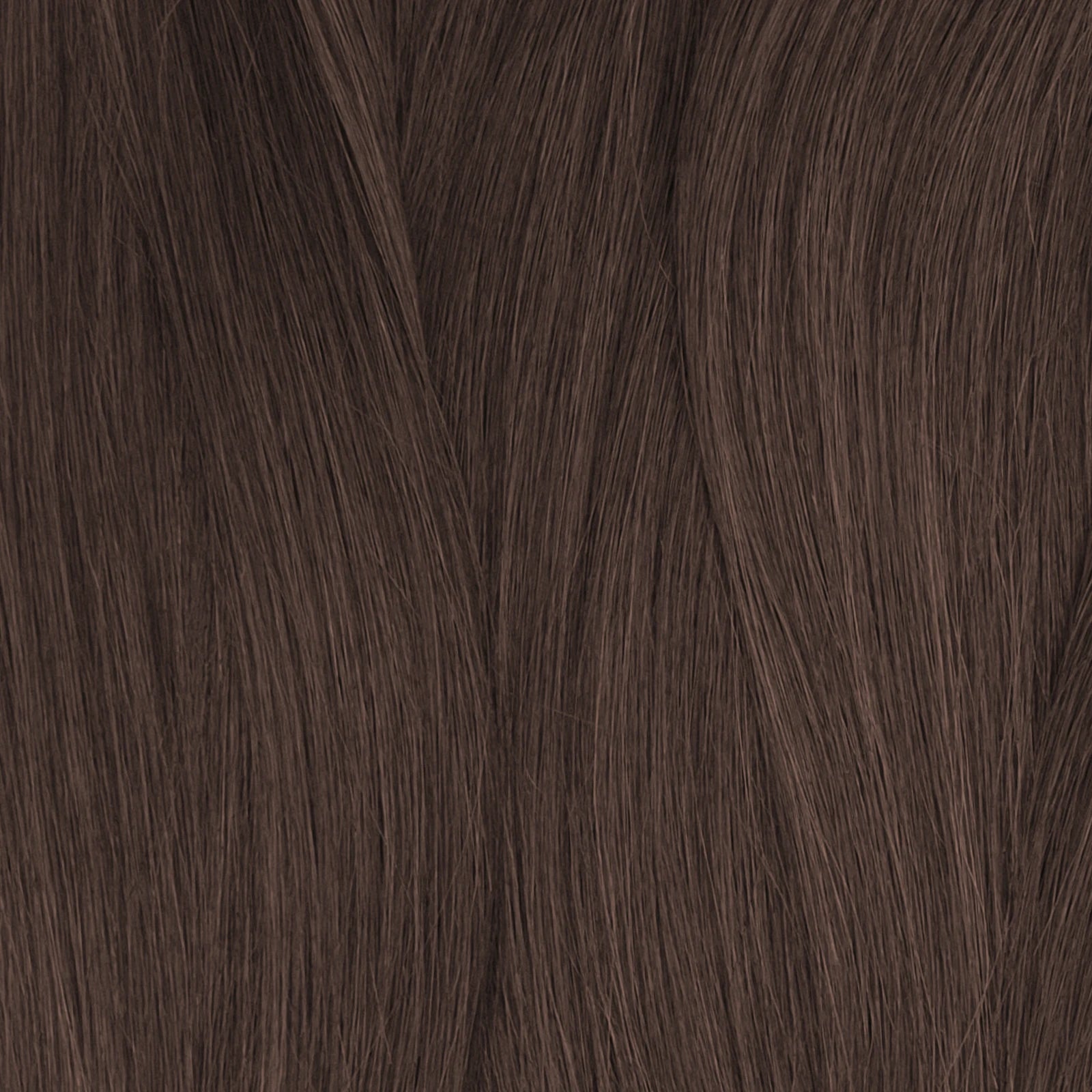 Chocolade bruine clip in hair extensions in de kleur chocolade bruin een midbruine tint met een warme gloed.