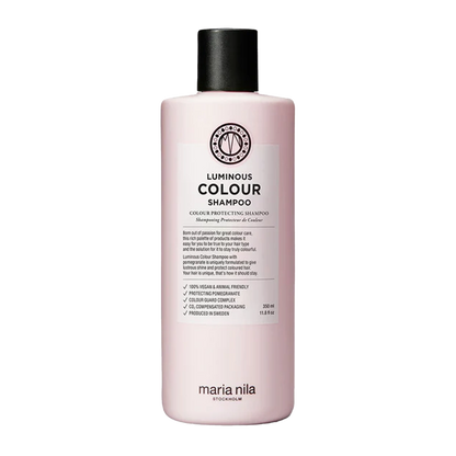 Maria Nila Luminous Colour shampoo is speciaal voor gekleurd haar en extensions en bevat geen sulfaten of parabenen en is daarom ook ideaal voor hairextensions.