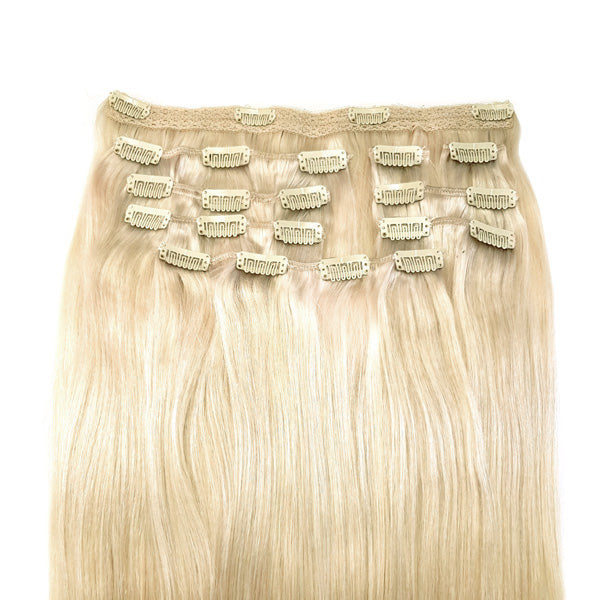 Platina blonde clip in extensions set voor een volledige haarverlenging. Verleng gemakkelijk thuis je haar met deze clip ins van remy human hair. 