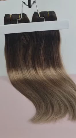 Cream Balayage clip-in hairextensions 🍦 50cm - 300g
