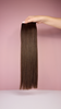 Video van de Chocolade bruine clip-in Hairextensions. 40cm lange hairextensions van 180gram met effen chocolade bruine tint