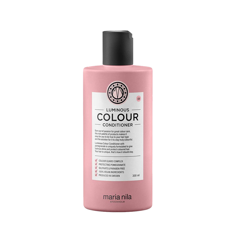 Houd de mooie kleuren in je extensions mooi met de natuurlijke kleurbeschermende shampoo van Maria Nila. De Luminous Colour Conditioner voedt, beschermd en ontward je prachtige lokken. 